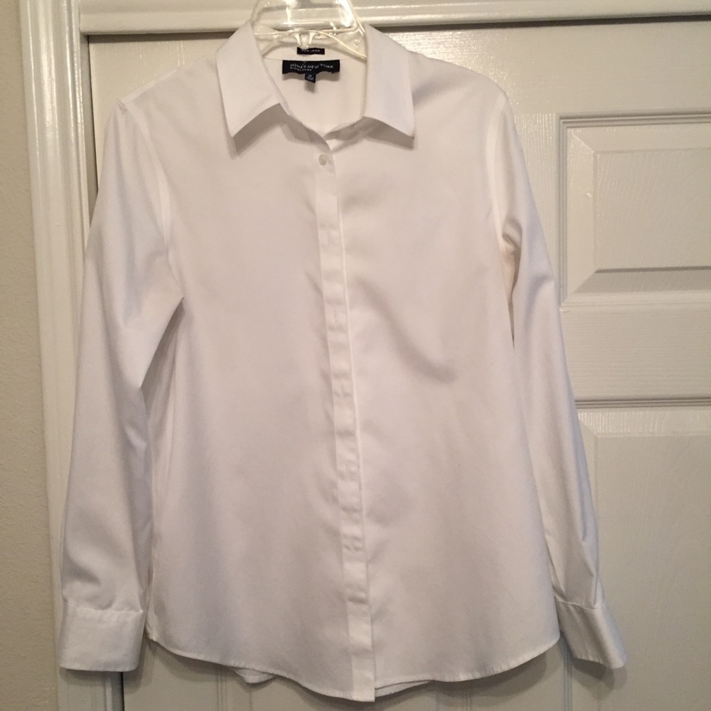 Jones New York no iron blouse